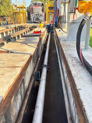 Instalación de tubería de proceso en trinchera